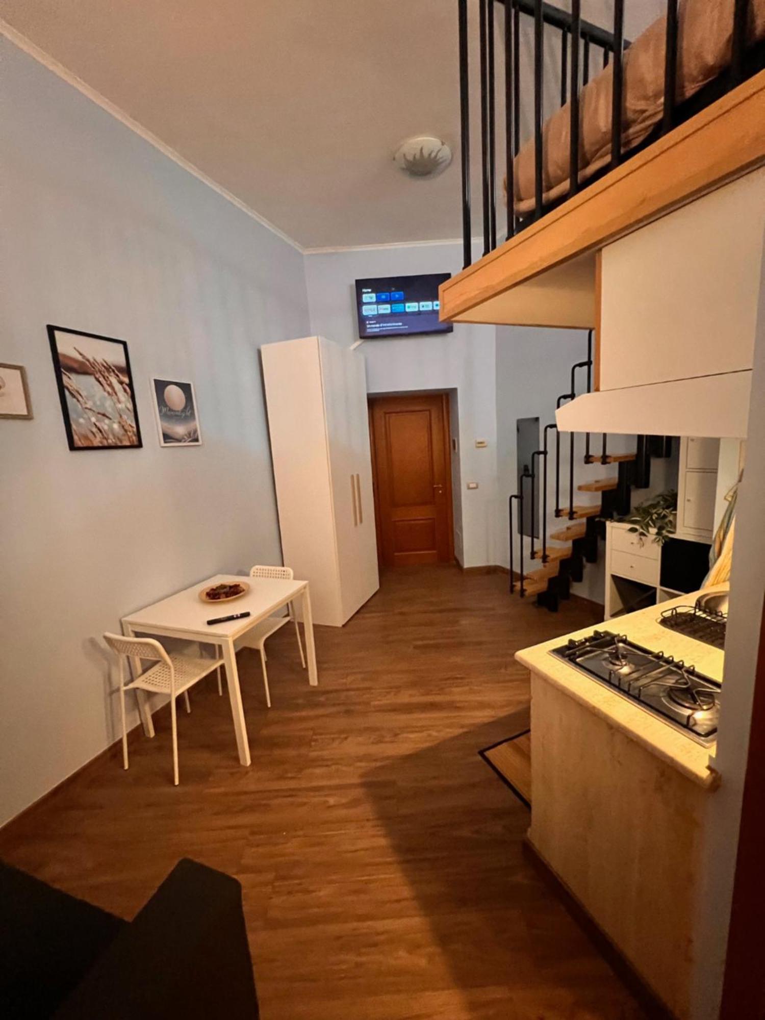 Moonlight Suite Roma Exterior foto