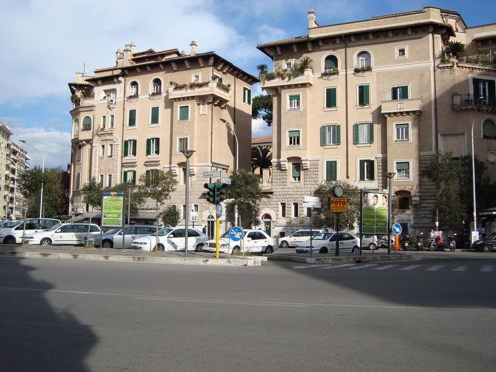 Moonlight Suite Roma Exterior foto