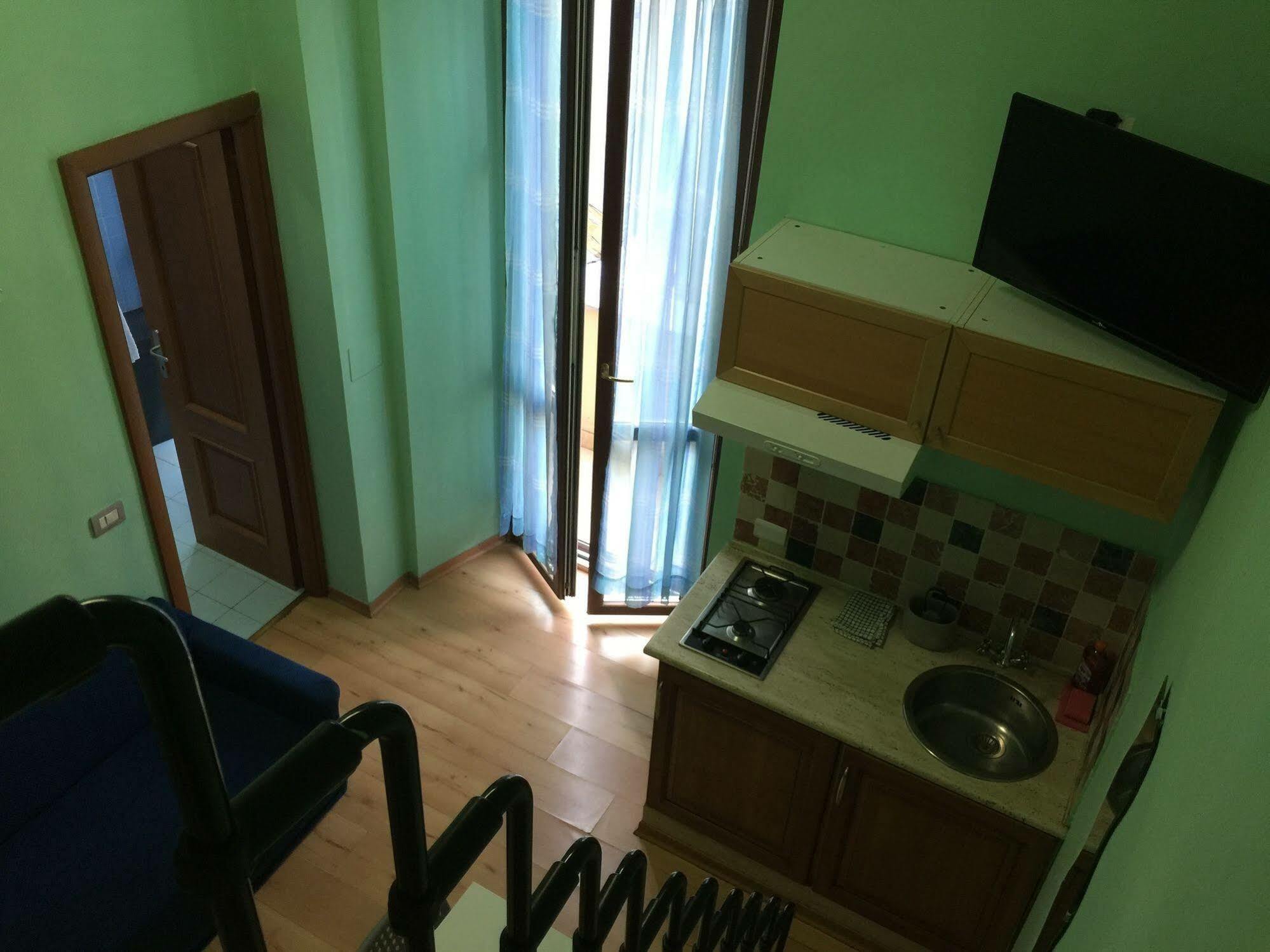 Moonlight Suite Roma Exterior foto